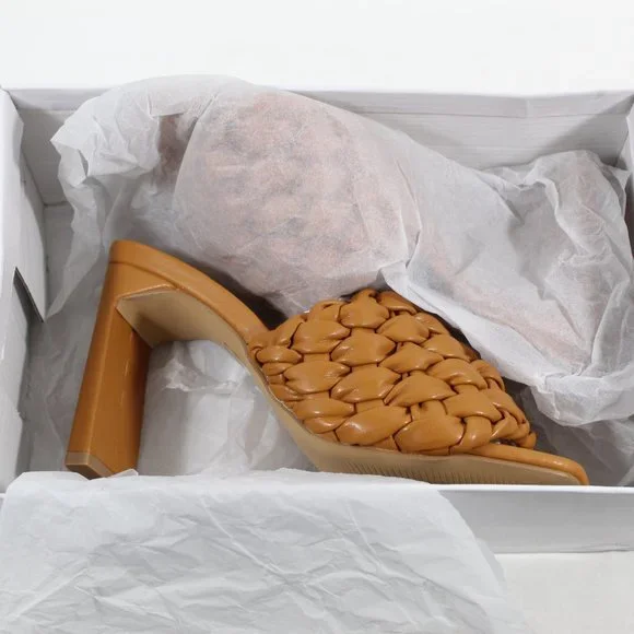 PrettyLittleThing Basket Weave Square Toe High Flat Block Heel Mules - Tan 6US - Picture 5 of 6